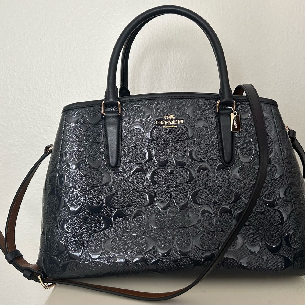 Coach bag leather dark navy blue NWOT excellent condition